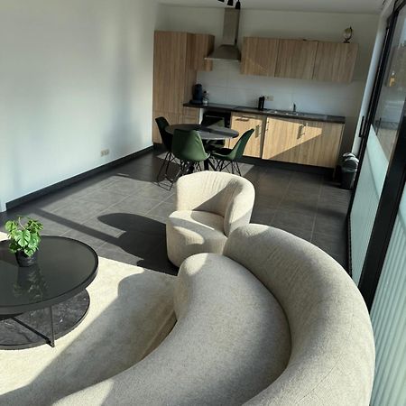K&Y Suite 1 Brussels Airport 500M! ザベンテム エクステリア 写真